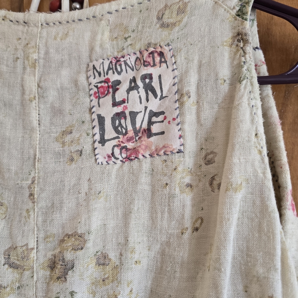 Magnolia Pearl European Cotton Button Vest - Picture 5 of 5